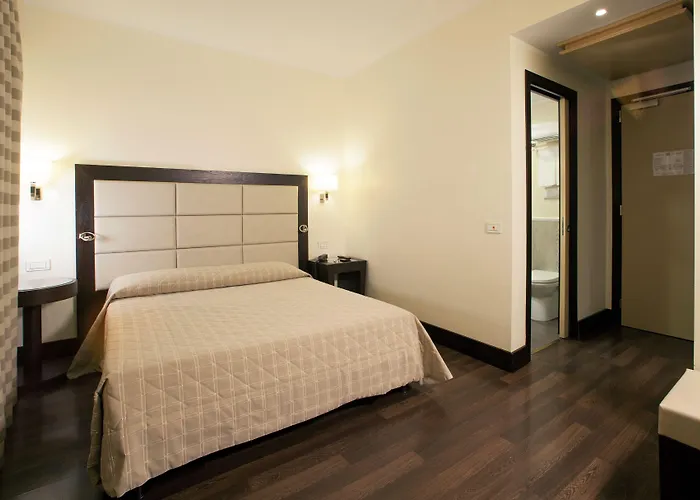 Maria Regina Otel Roma